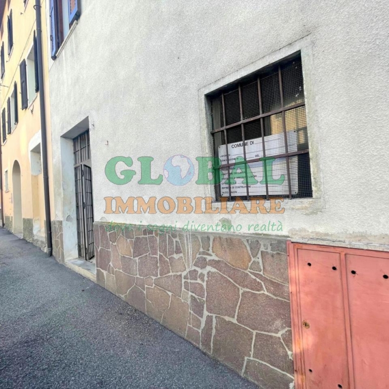 Borgo Valsugana –  locale commerciale a piano terra in vendita
