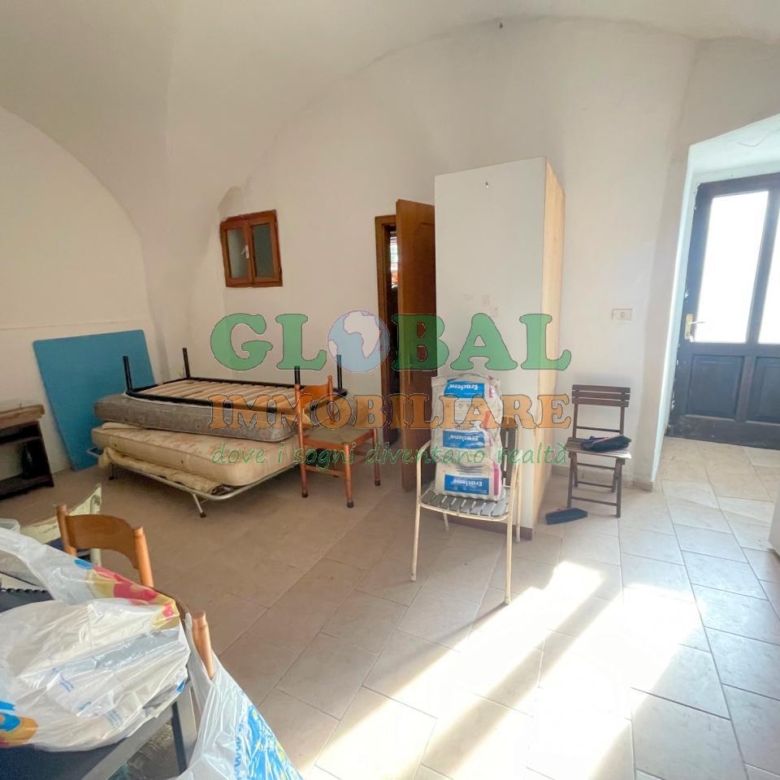 Borgo Valsugana –  locale commerciale a piano terra in vendita