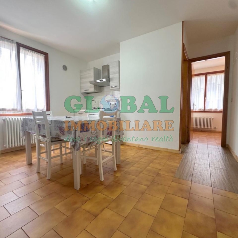 Enego – grazioso appartamento con 2 camere e garage