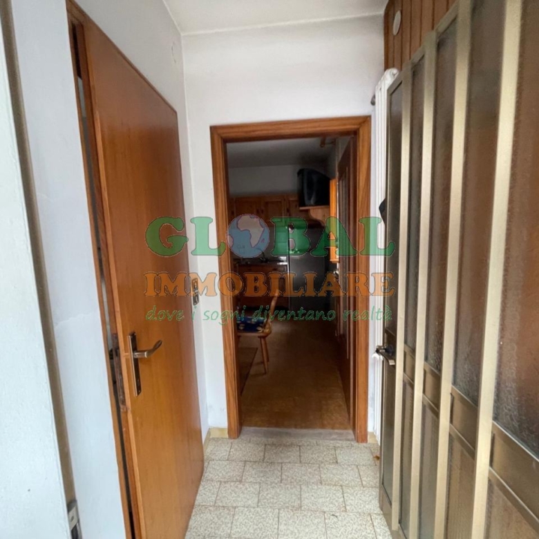 Grigno Frazione Tezze – porzione di casa su 3 piani