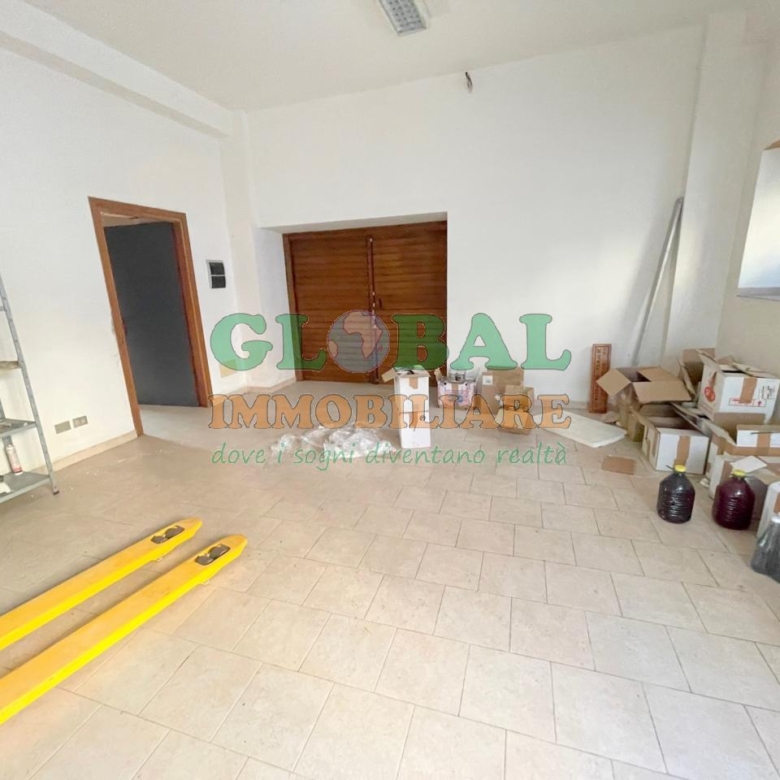 Borgo Valsugana –  locale commerciale a piano terra in vendita
