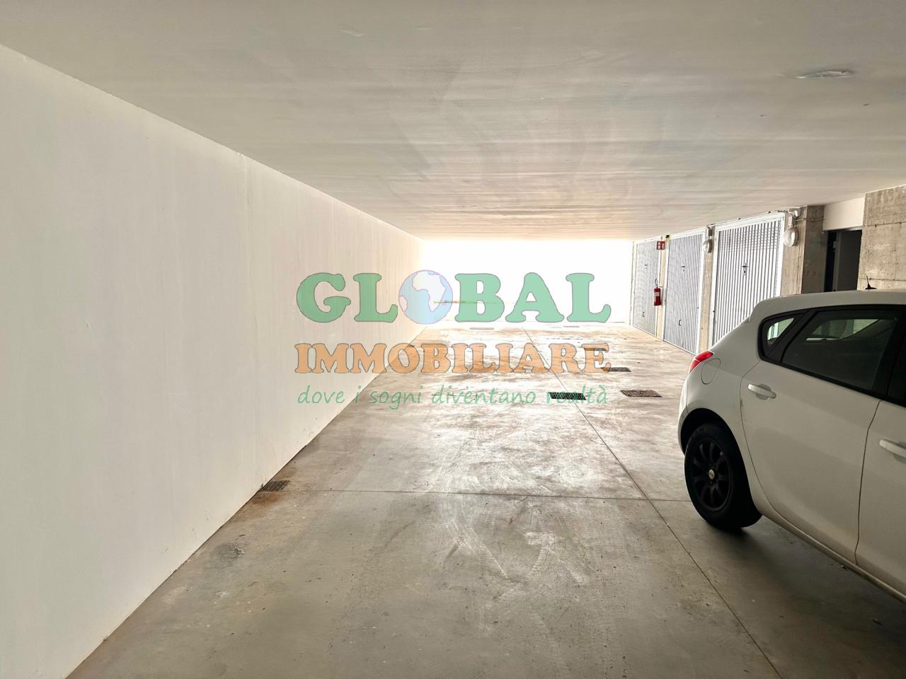 Borgo Valsugana – ampio garage