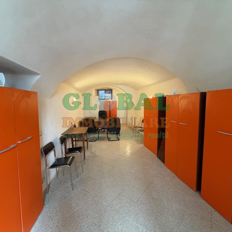 Borgo Valsugana – UFFICIO/NEGOZIO con servizi igienici