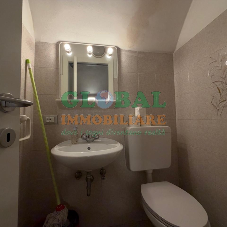 Borgo Valsugana – UFFICIO/NEGOZIO con servizi igienici