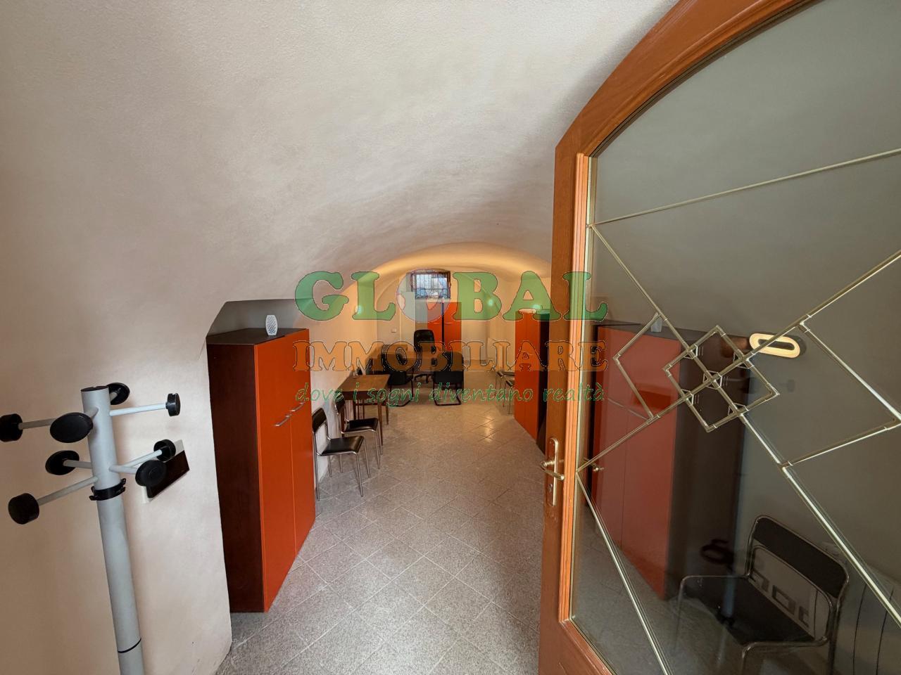 Borgo Valsugana – UFFICIO/NEGOZIO con servizi igienici