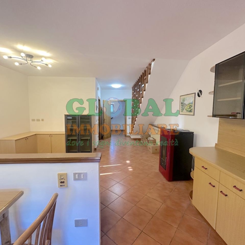 Castelnuovo – casa indipendente in affitto