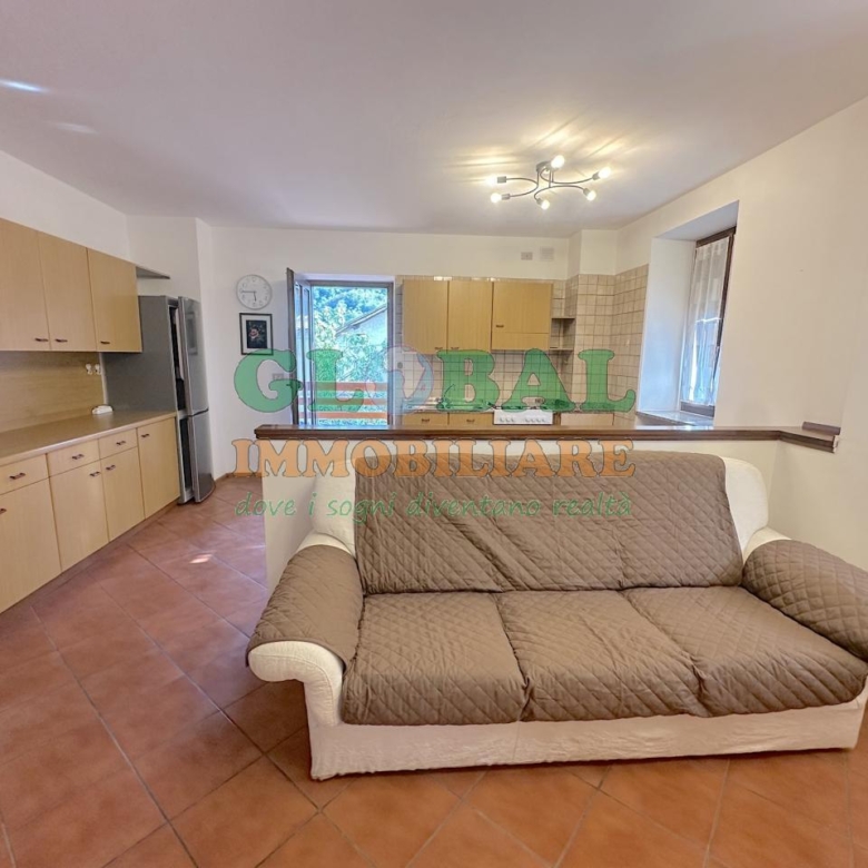 Castelnuovo – casa indipendente in affitto