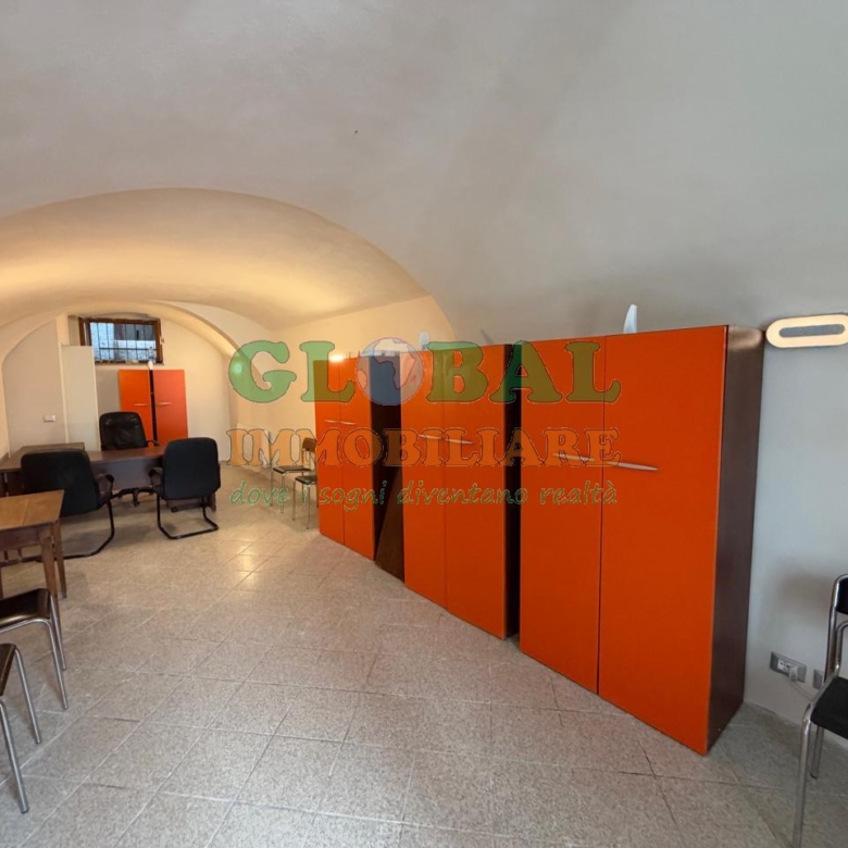 Borgo Valsugana – UFFICIO/NEGOZIO con servizi igienici