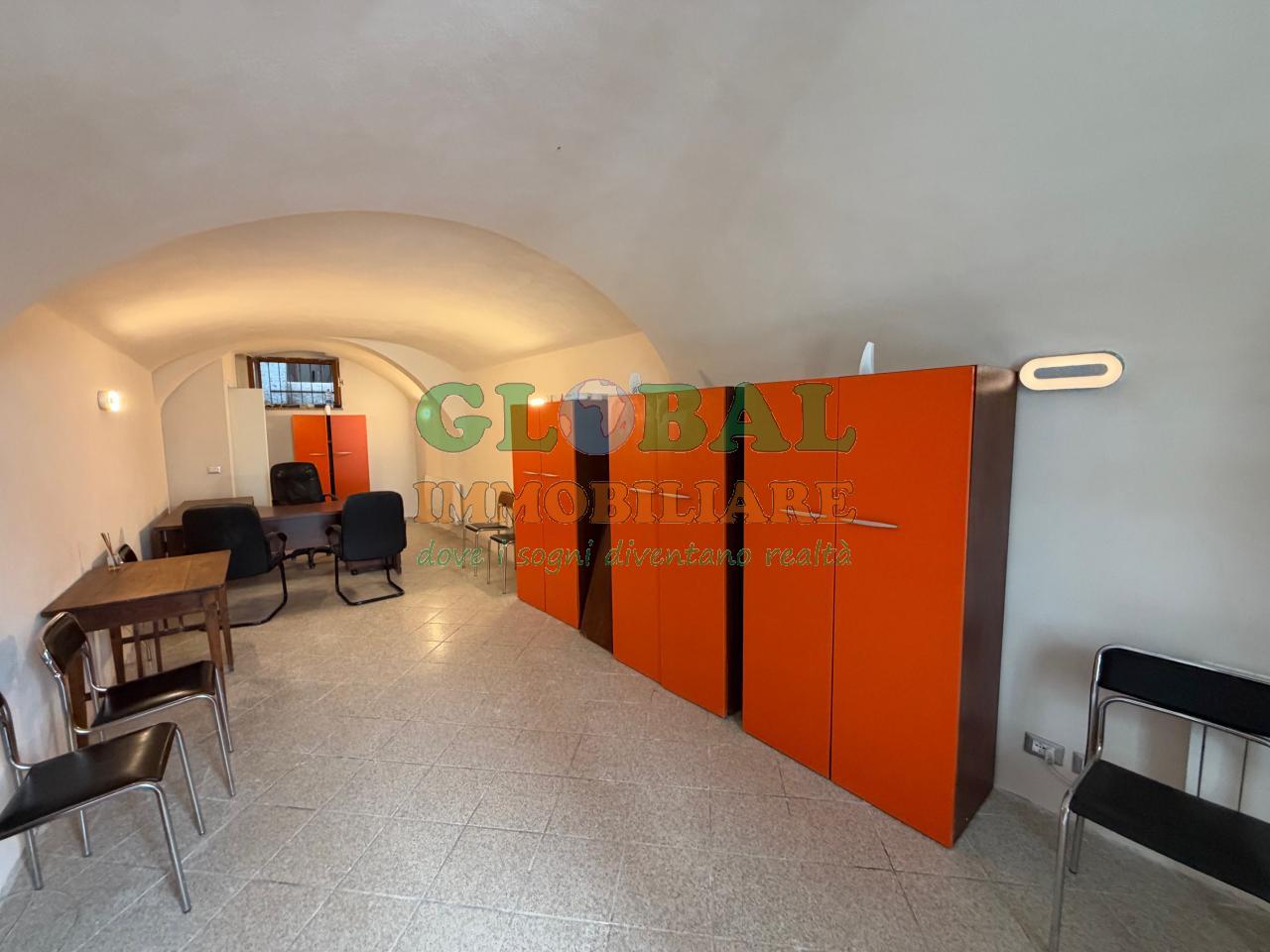 Borgo Valsugana – UFFICIO/NEGOZIO con servizi igienici