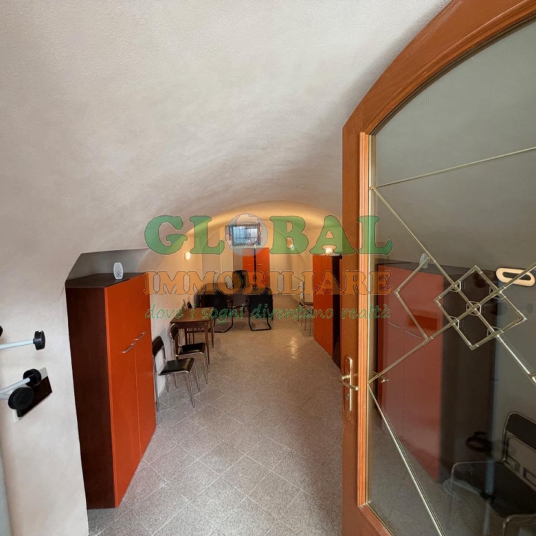 Borgo Valsugana – UFFICIO/NEGOZIO con servizi igienici