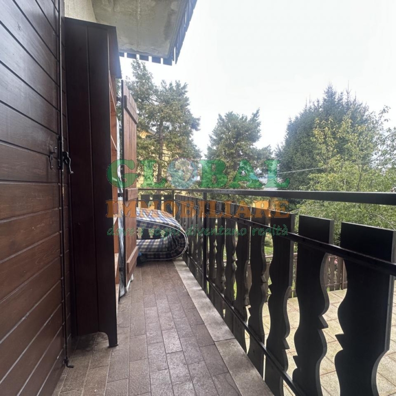 ENEGO – GRAZIOSO APPARTAMENTO IN STILE MONTANO