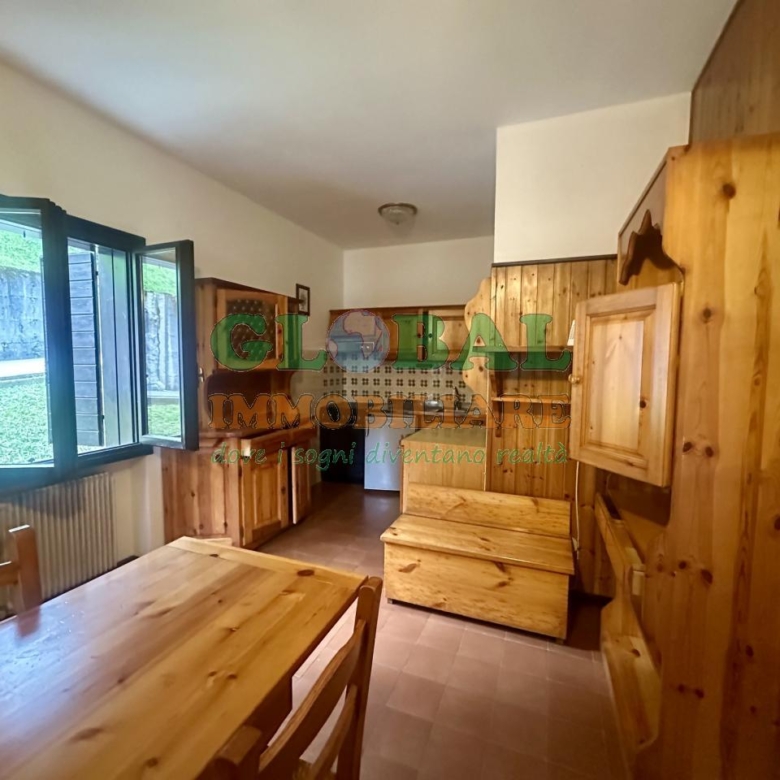 ENEGO – GRAZIOSO APPARTAMENTO IN STILE MONTANO