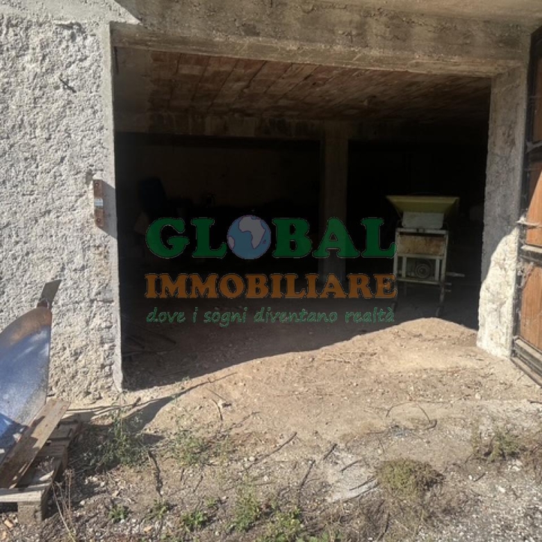 Ospedaletto (TN) Porzione di casa terra-tetto con vista panoramica sulla Valsugana