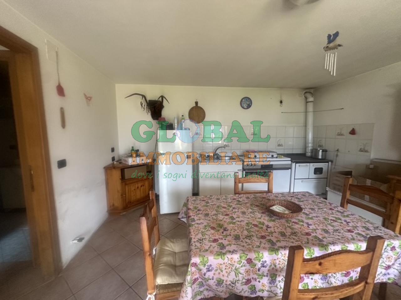 Ospedaletto (TN) Porzione di casa terra-tetto con vista panoramica sulla Valsugana