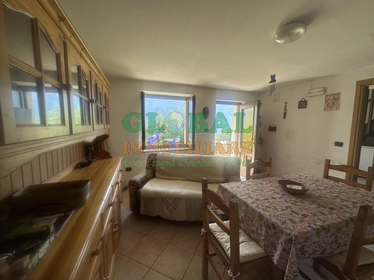 Ospedaletto (TN) Porzione di casa terra-tetto con vista panoramica sulla Valsugana