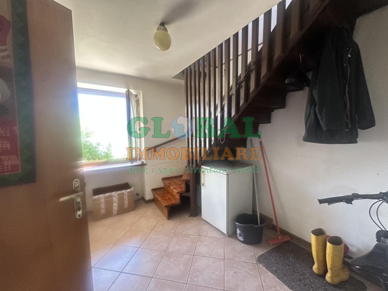 Ospedaletto (TN) Porzione di casa terra-tetto con vista panoramica sulla Valsugana