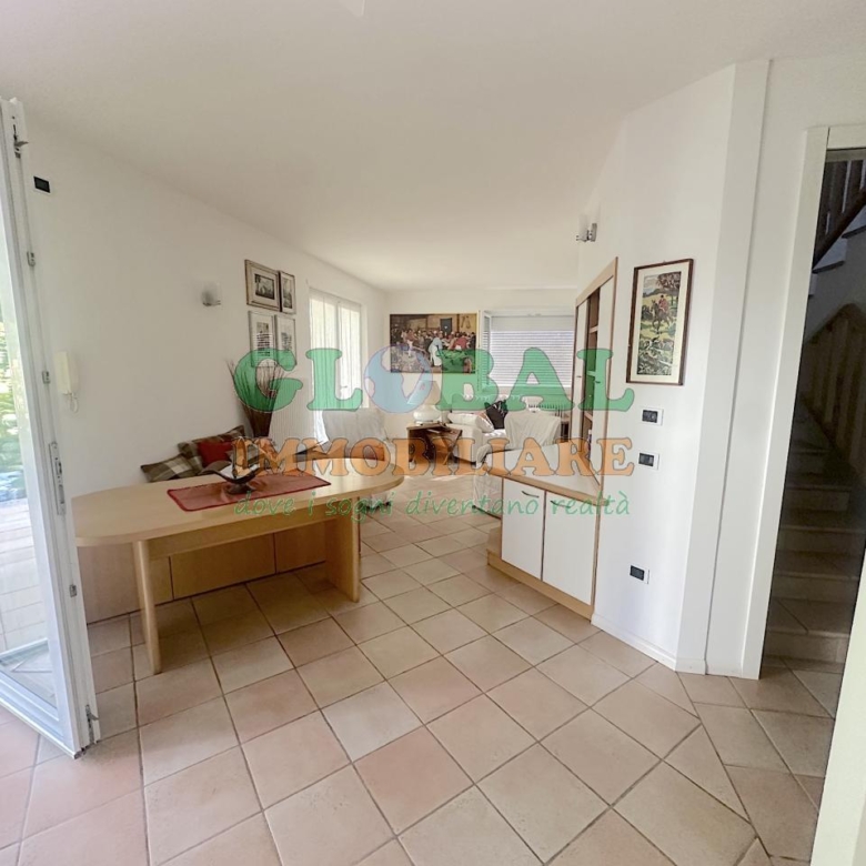 Ospedaletto – Appartamento 2 stanze giardino e garage
