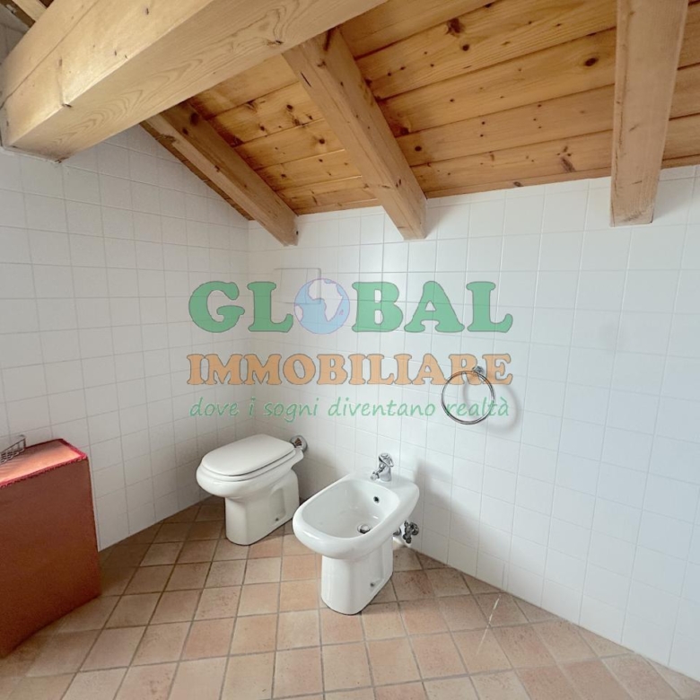 Ospedaletto – Appartamento 2 stanze giardino e garage