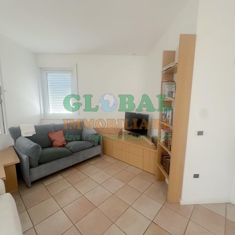 Ospedaletto – Appartamento 2 stanze giardino e garage