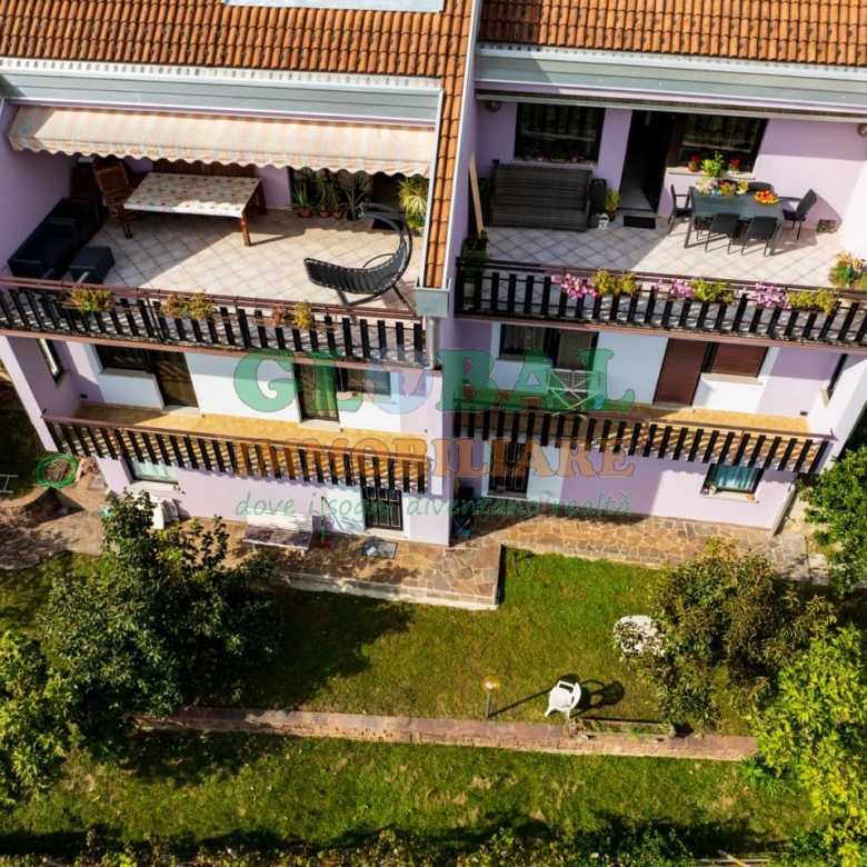 Pergine VALCANOVER – PRESTIGIOSO APPARTAMENTO DI AMPIE DIMENSIONI CON VISTA MOZZAFIATO SUL LAGO DI CALDONAZZOo